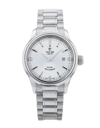 Tudor Style M12100-0003